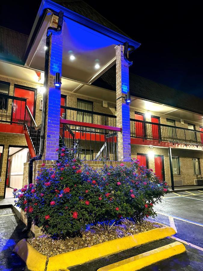 Travelers Inn Elizabeth City Bagian luar foto