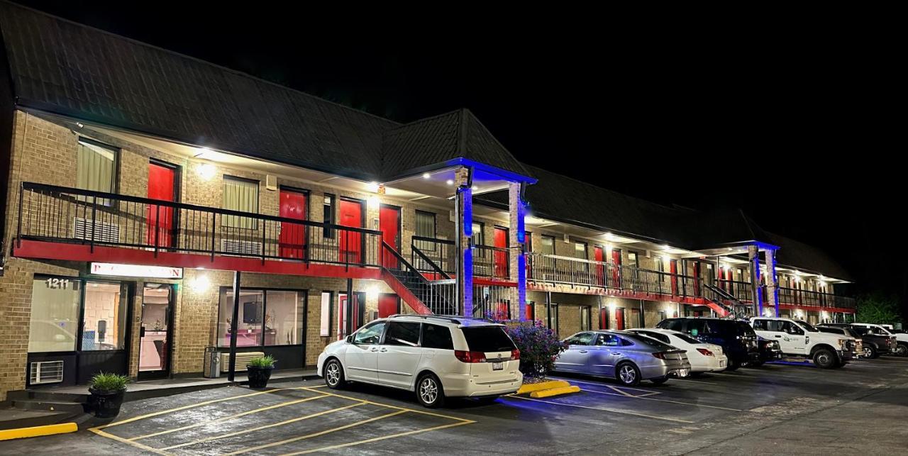 Travelers Inn Elizabeth City Bagian luar foto