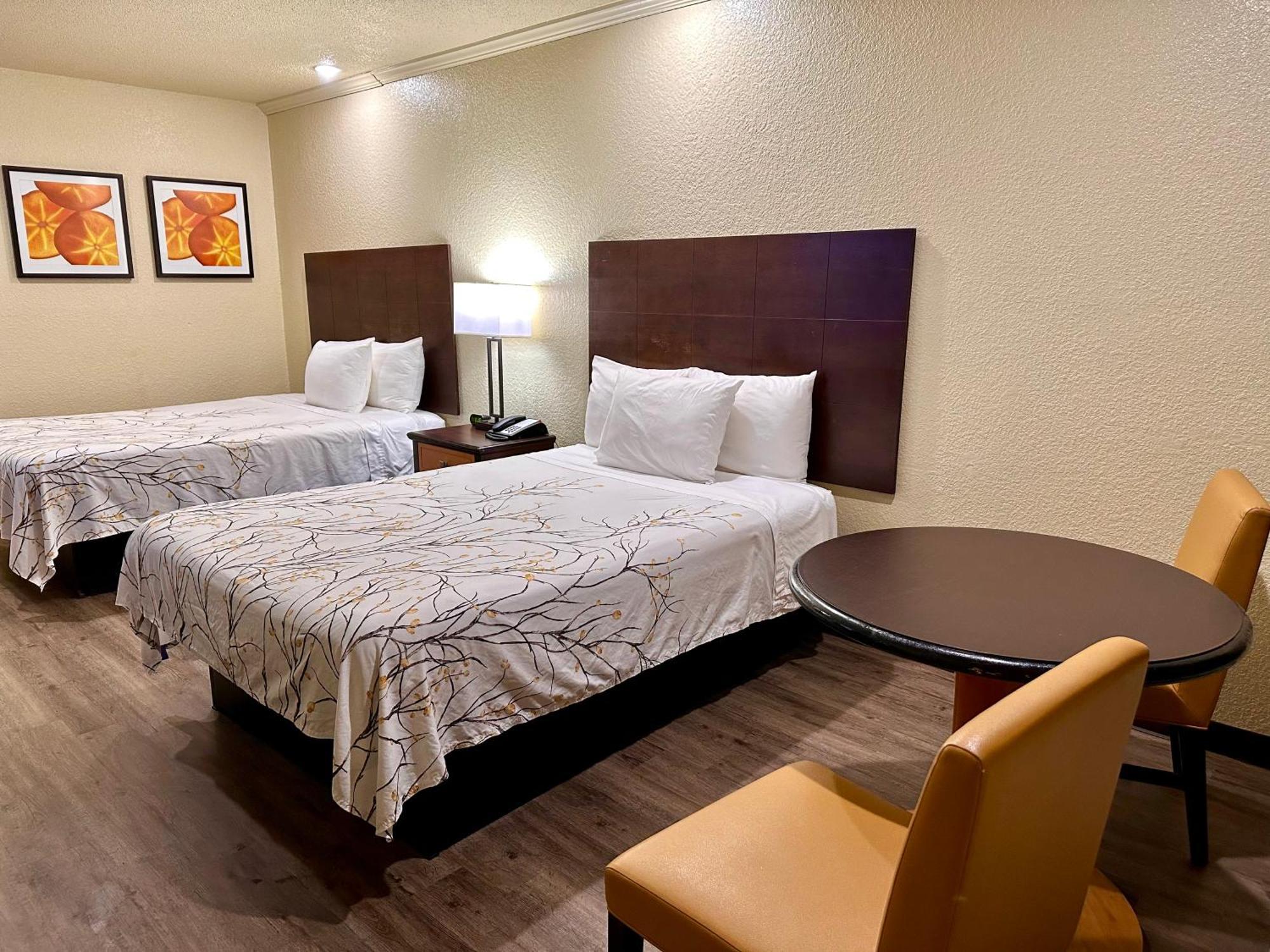 Travelers Inn Elizabeth City Bagian luar foto
