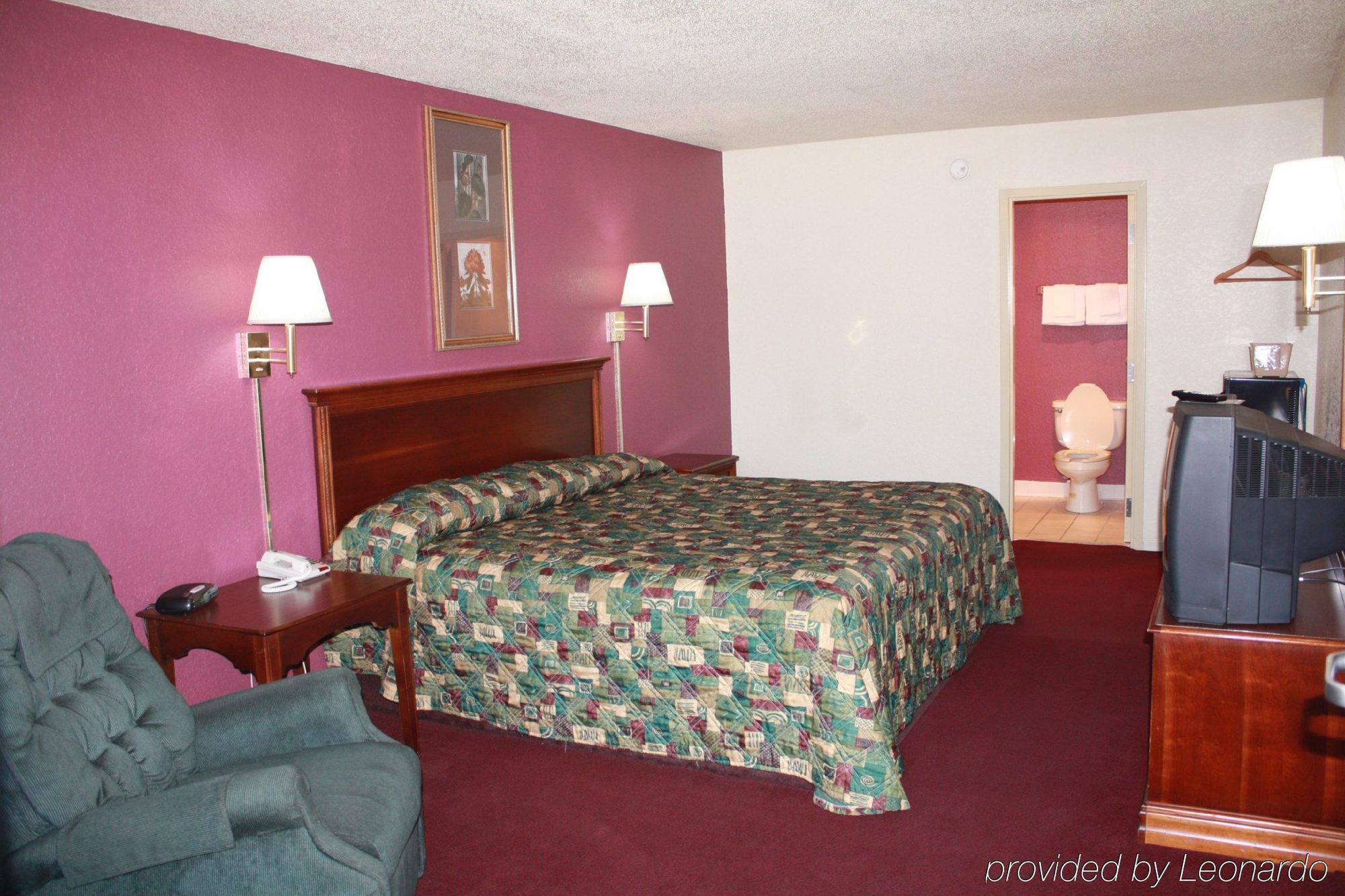Travelers Inn Elizabeth City Bagian luar foto